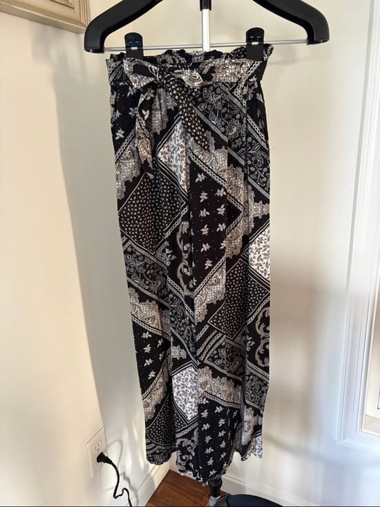 H&M Pants - H&M Boho Wide Leg Paisley Patchwork Pallazo Pants Size 6